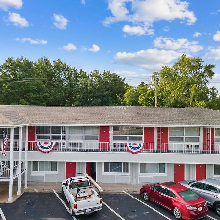 Grand Traverse Motel Traverse City Exterior photo