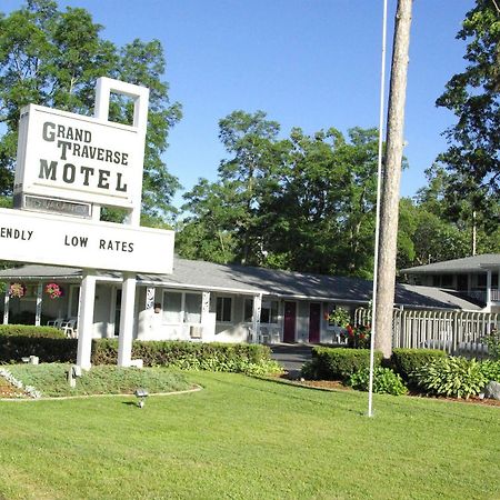 Grand Traverse Motel Traverse City Exterior photo